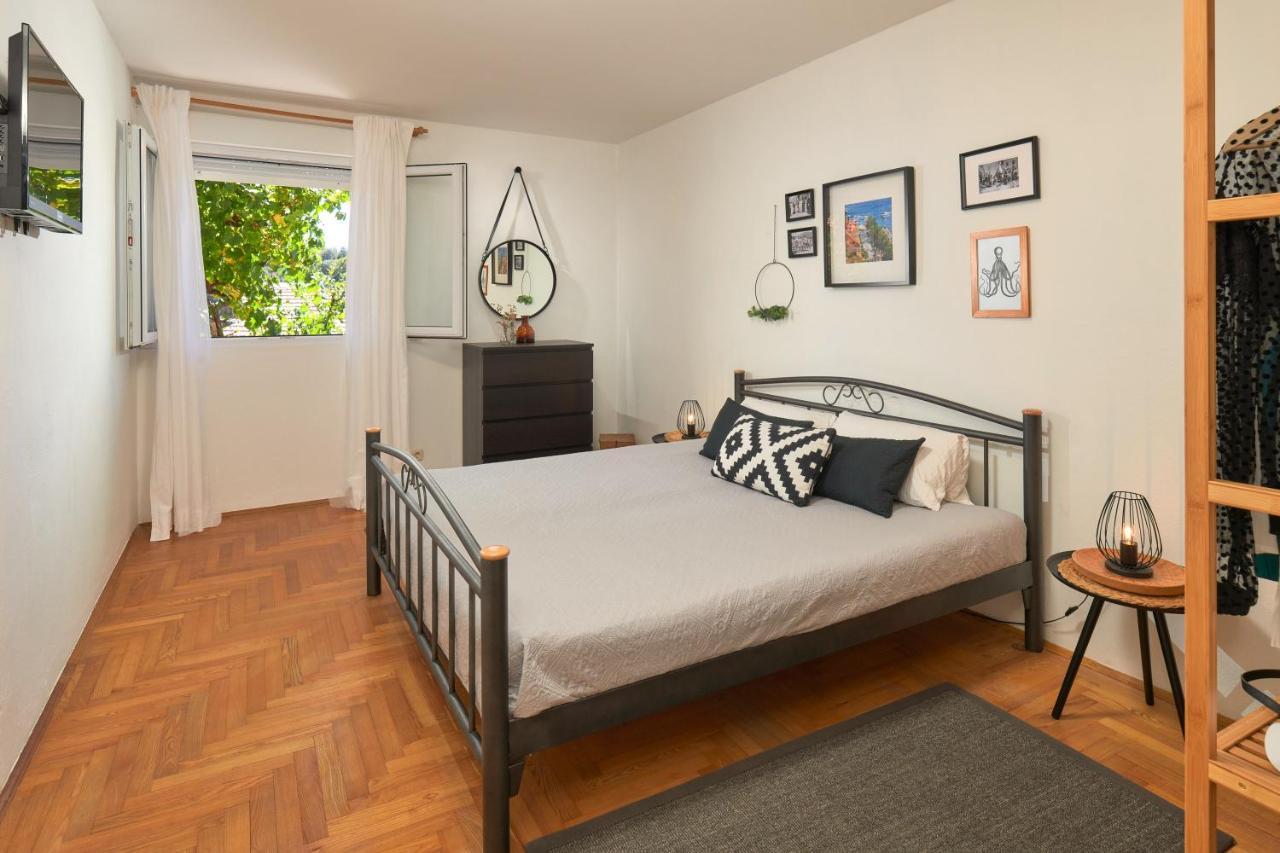 Oasis Apartament Hvar Town